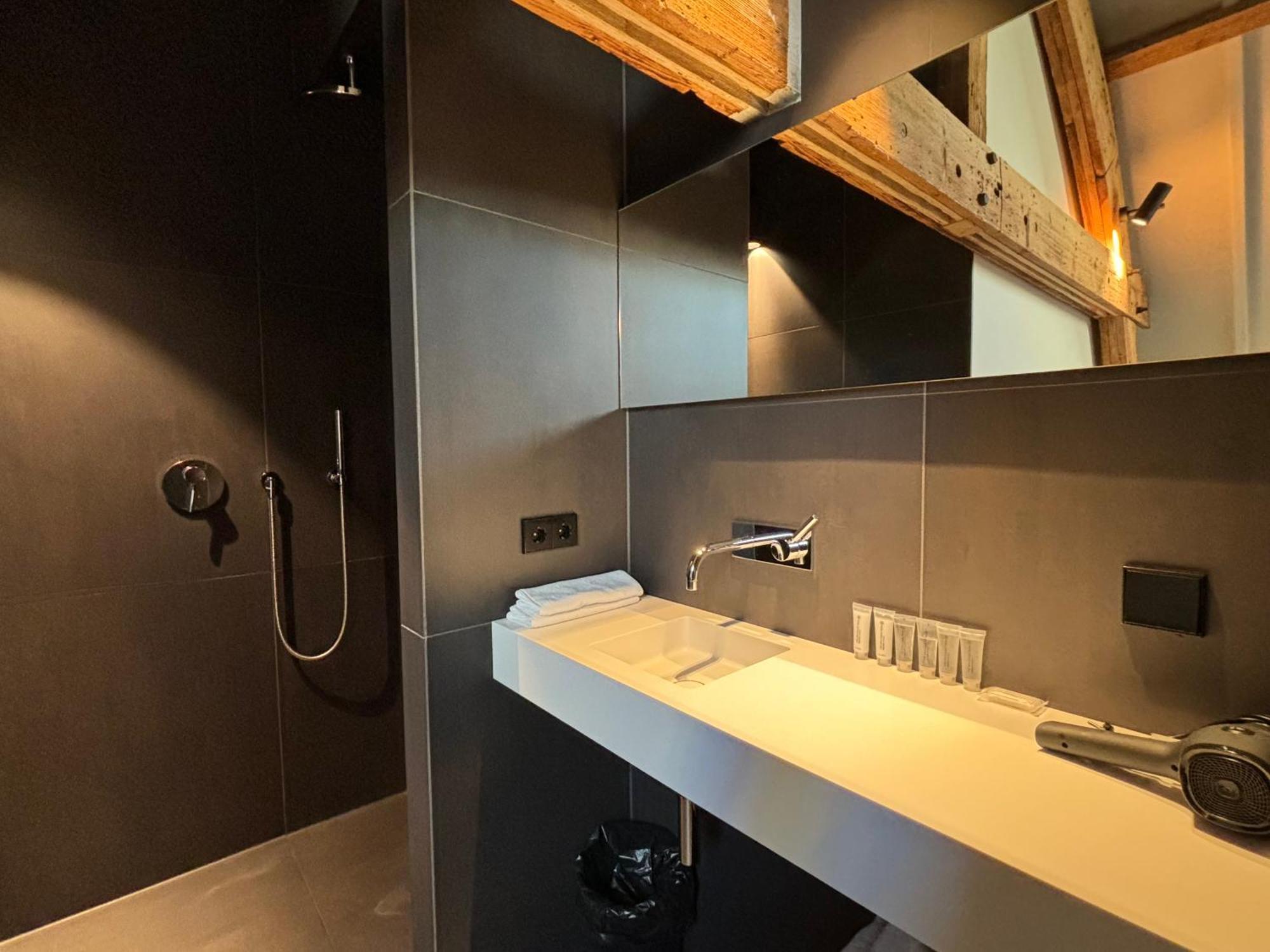 Kazerne Otel Eindhoven Dış mekan fotoğraf